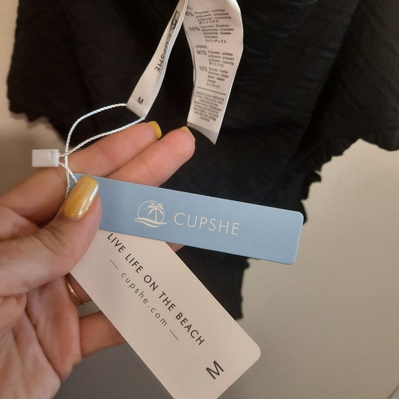 NWT Cupshe Black Textured Scallop Edge One Piece Swimsuit - Picture 12 of 16